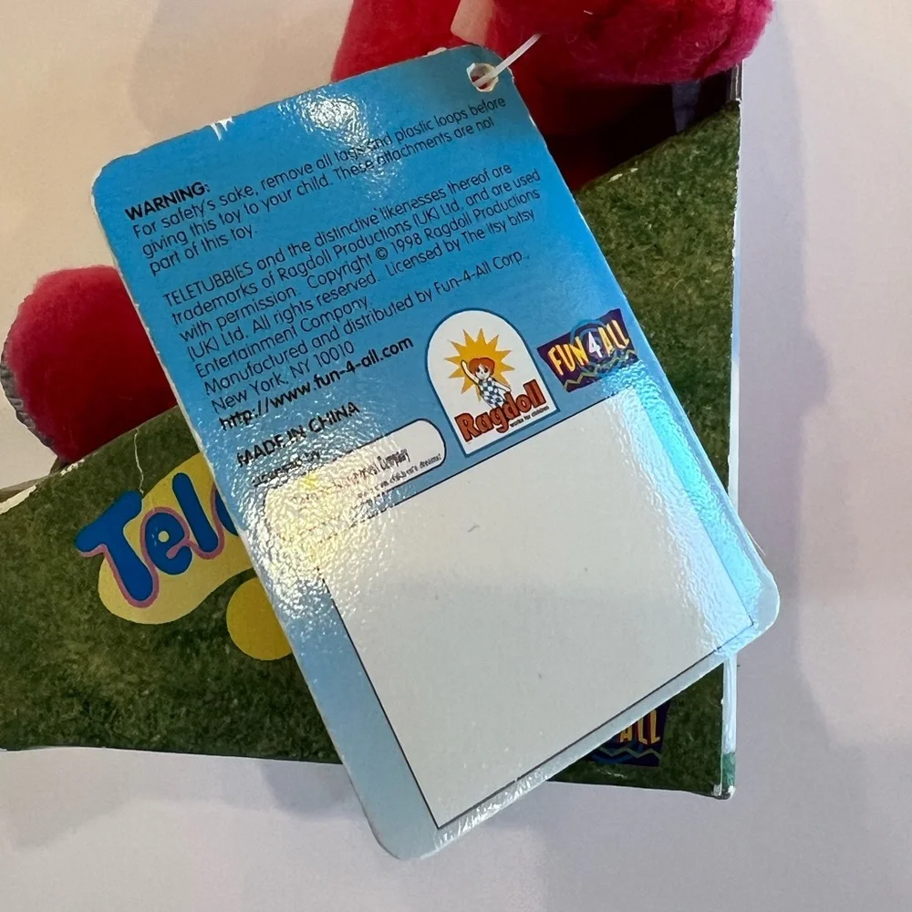 Po Red Teletubbies Clip-on Vintage Collectible in original packaging & tags